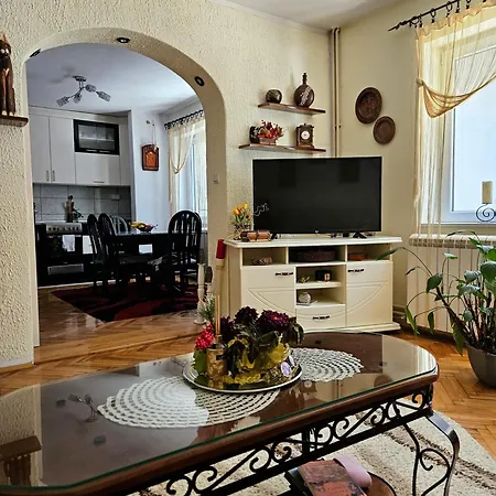 Radosevic アパート